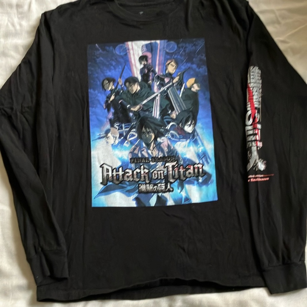 Attack on Titan The Final Season Men’s Medium Funimation Hot Topic